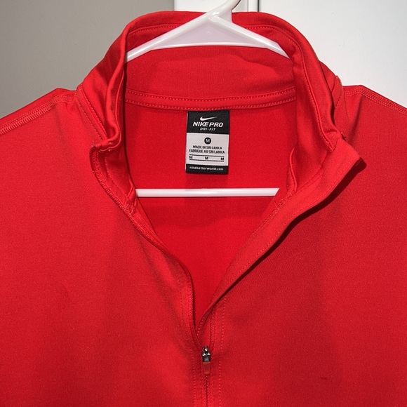 Nike fitted half zip, long sleeve. Christmas edition! - Picture 2 of 5